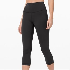 Lululemon Wunder Under Luxtreme Crop